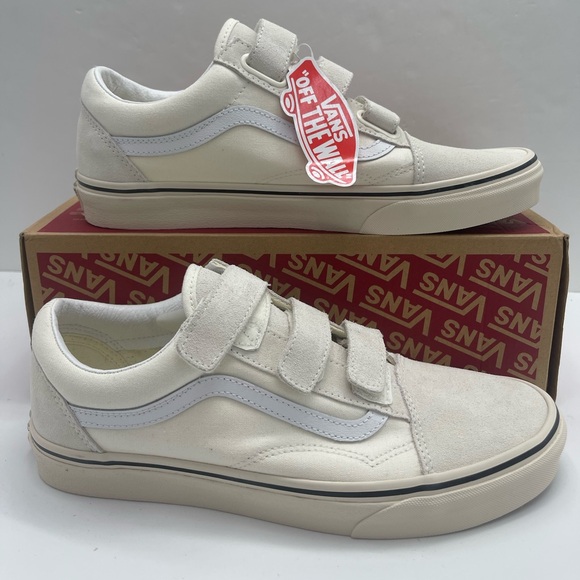 Vans Other - Vans Mn Cream Vans Old Skool Velcro 
Marshmallow/Turtledove
VN0A3D29R2S Sneakers